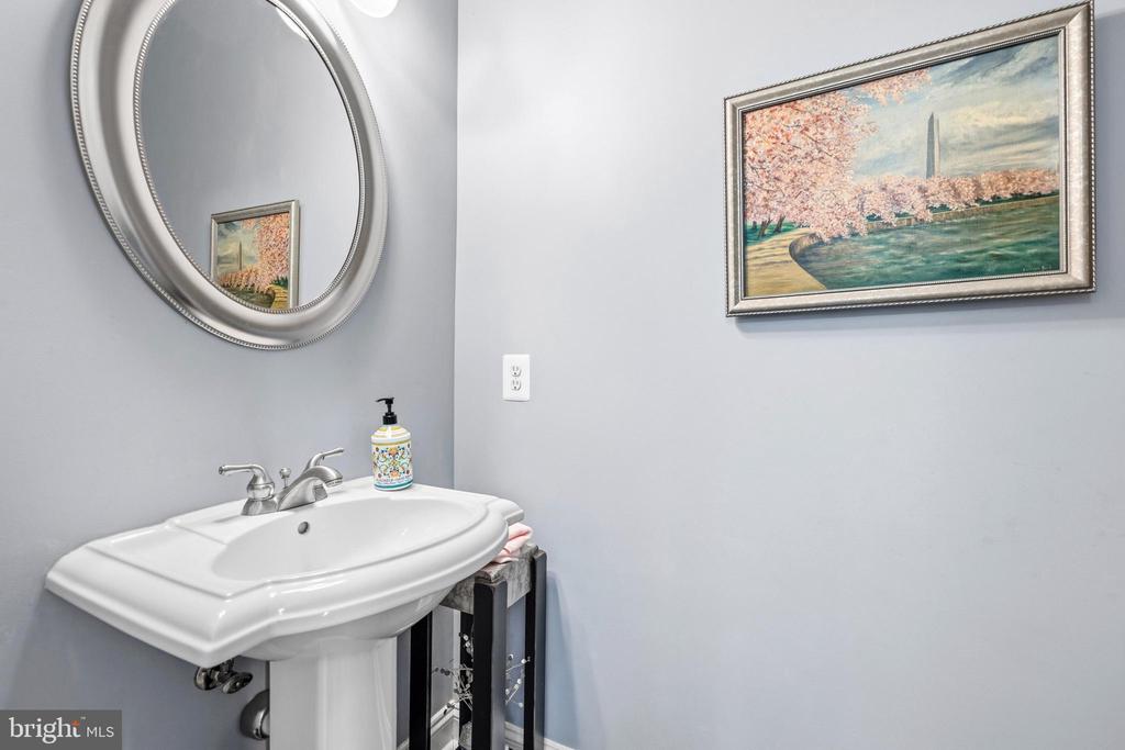 514 LIBERTY BLVD, LOCUST GROVE, Virginia 22508, 3 Bedrooms Bedrooms, ,3 BathroomsBathrooms,Residential,514 LIBERTY BLVD,VAOR2013586 MLS # VAOR2013586