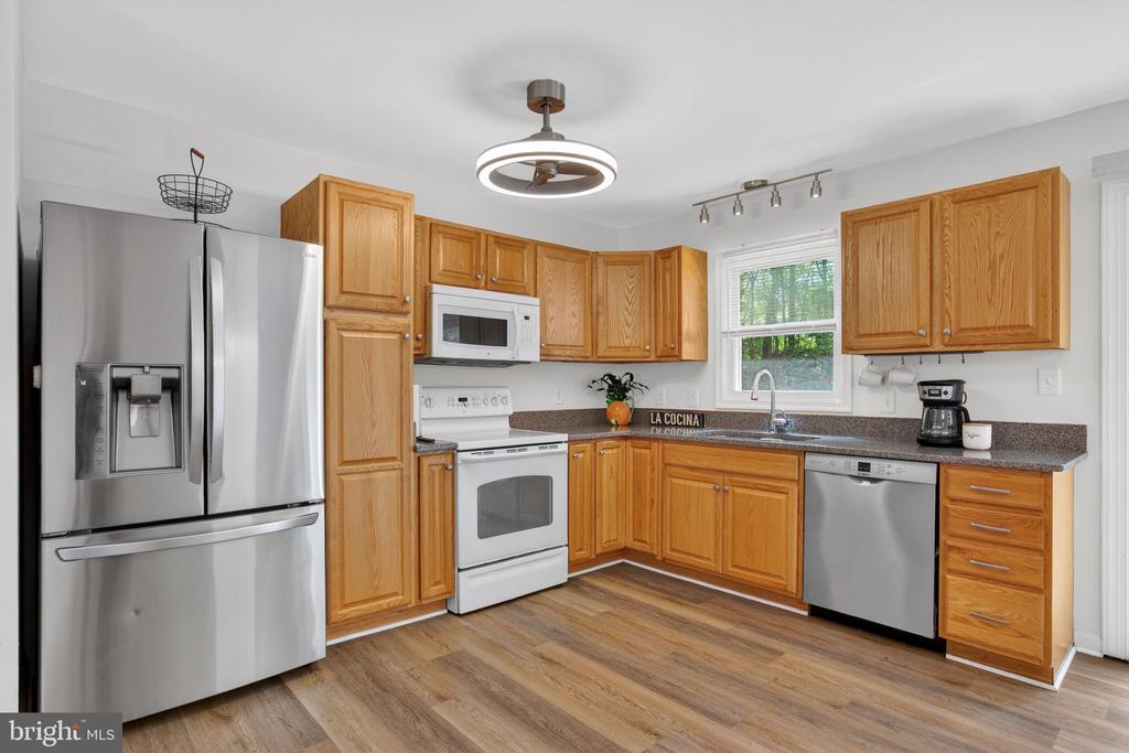 Address not available!, 4 Bedrooms Bedrooms, ,3 BathroomsBathrooms,Residential,6914 RIDGE WAY DR,VASP2040320 MLS # VASP2040320