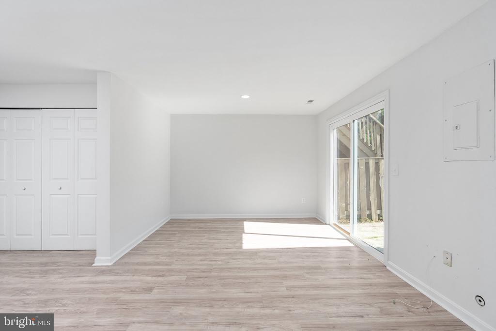 10701 GIDEON CT, FREDERICKSBURG, Virginia 22407, 3 Bedrooms Bedrooms, ,3 BathroomsBathrooms,Residential,BALLANTRAYE,10701 GIDEON CT,VASP2040772 MLS # VASP2040772