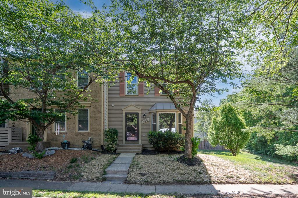 10701 GIDEON CT, FREDERICKSBURG, Virginia 22407, 3 Bedrooms Bedrooms, ,3 BathroomsBathrooms,Residential,BALLANTRAYE,10701 GIDEON CT,VASP2040772 MLS # VASP2040772