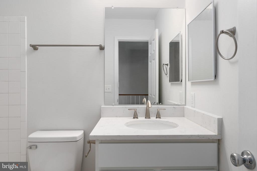 10701 GIDEON CT, FREDERICKSBURG, Virginia 22407, 3 Bedrooms Bedrooms, ,3 BathroomsBathrooms,Residential,BALLANTRAYE,10701 GIDEON CT,VASP2040772 MLS # VASP2040772