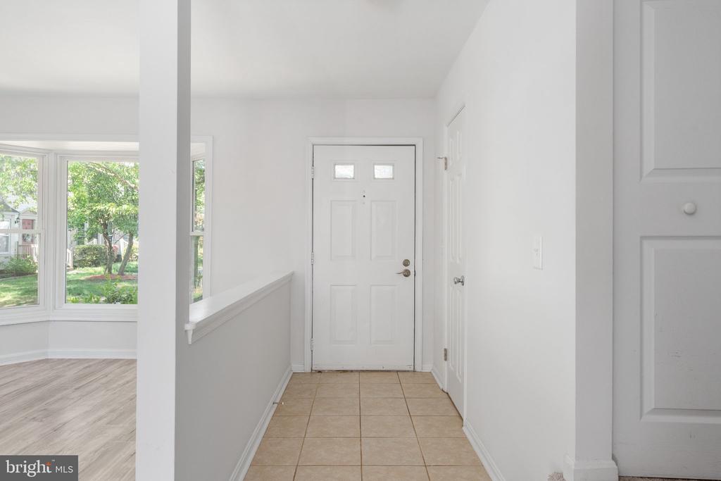 10701 GIDEON CT, FREDERICKSBURG, Virginia 22407, 3 Bedrooms Bedrooms, ,3 BathroomsBathrooms,Residential,BALLANTRAYE,10701 GIDEON CT,VASP2040772 MLS # VASP2040772