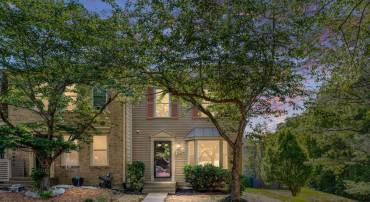 10701 GIDEON CT, FREDERICKSBURG, Virginia 22407, 3 Bedrooms Bedrooms, ,3 BathroomsBathrooms,Residential,BALLANTRAYE,10701 GIDEON CT,VASP2040772 MLS # VASP2040772