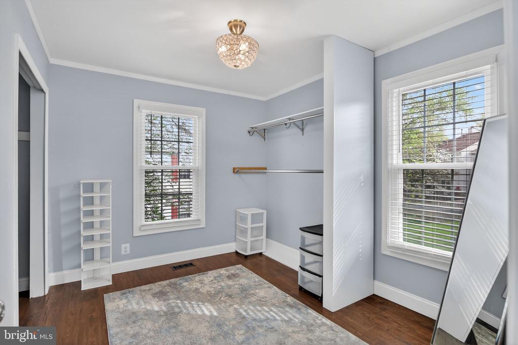 719 ACORN CT, WARRENTON, Virginia 20186, 4 Bedrooms Bedrooms, ,3 BathroomsBathrooms,Residential,719 ACORN CT,VAFQ2021652 MLS # VAFQ2021652