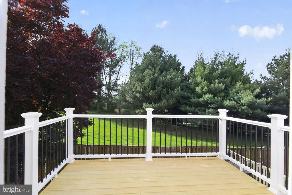 719 ACORN CT, WARRENTON, Virginia 20186, 4 Bedrooms Bedrooms, ,3 BathroomsBathrooms,Residential,719 ACORN CT,VAFQ2021652 MLS # VAFQ2021652