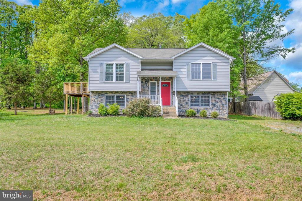 7403 N KATIE DR, FREDERICKSBURG, Virginia 22407, 3 Bedrooms Bedrooms, ,2 BathroomsBathrooms,Residential,7403 N KATIE DR,VASP2041178 MLS # VASP2041178