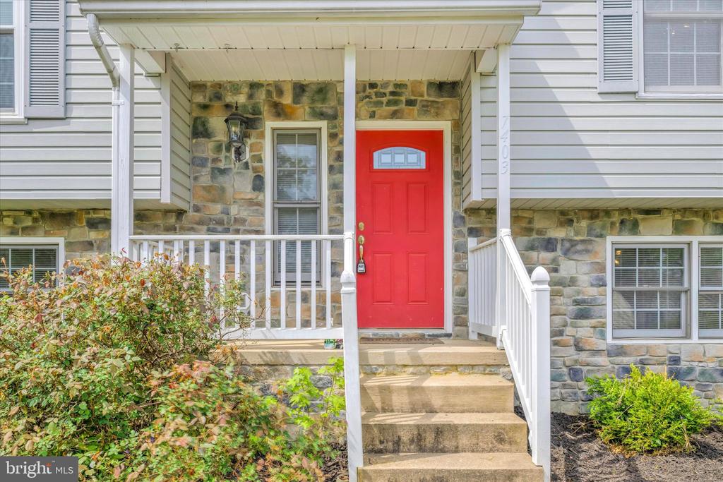 7403 N KATIE DR, FREDERICKSBURG, Virginia 22407, 3 Bedrooms Bedrooms, ,2 BathroomsBathrooms,Residential,7403 N KATIE DR,VASP2041178 MLS # VASP2041178