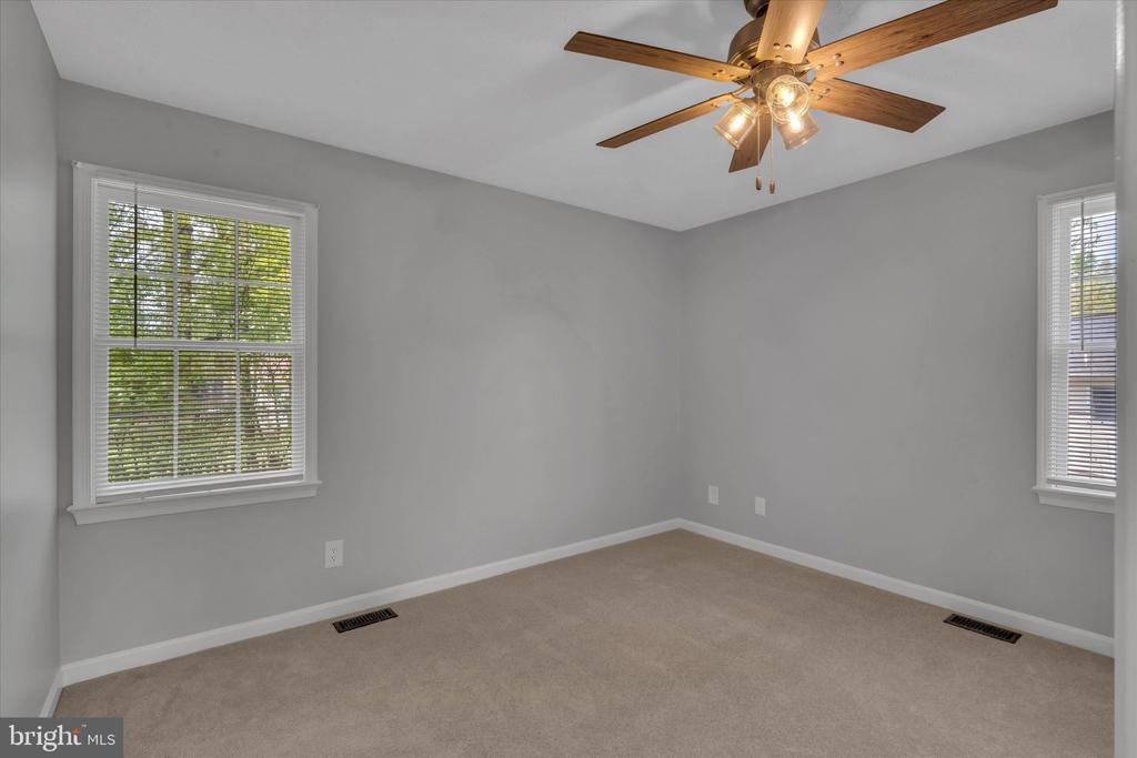 7403 N KATIE DR, FREDERICKSBURG, Virginia 22407, 3 Bedrooms Bedrooms, ,2 BathroomsBathrooms,Residential,7403 N KATIE DR,VASP2041178 MLS # VASP2041178