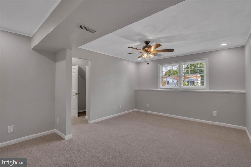 7403 N KATIE DR, FREDERICKSBURG, Virginia 22407, 3 Bedrooms Bedrooms, ,2 BathroomsBathrooms,Residential,7403 N KATIE DR,VASP2041178 MLS # VASP2041178