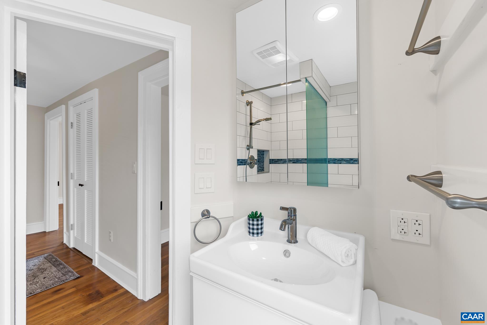 708 BLENHEIM AVE, CHARLOTTESVILLE, Virginia 22902, 3 Bedrooms Bedrooms, ,2 BathroomsBathrooms,Residential,708 BLENHEIM AVE,673456 MLS # 673456