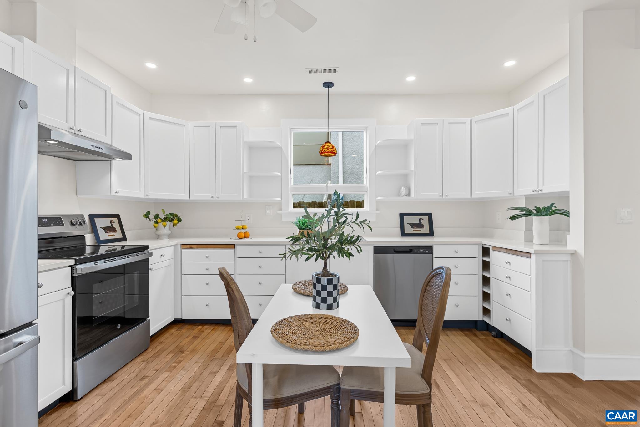 708 BLENHEIM AVE, CHARLOTTESVILLE, Virginia 22902, 3 Bedrooms Bedrooms, ,2 BathroomsBathrooms,Residential,708 BLENHEIM AVE,673456 MLS # 673456