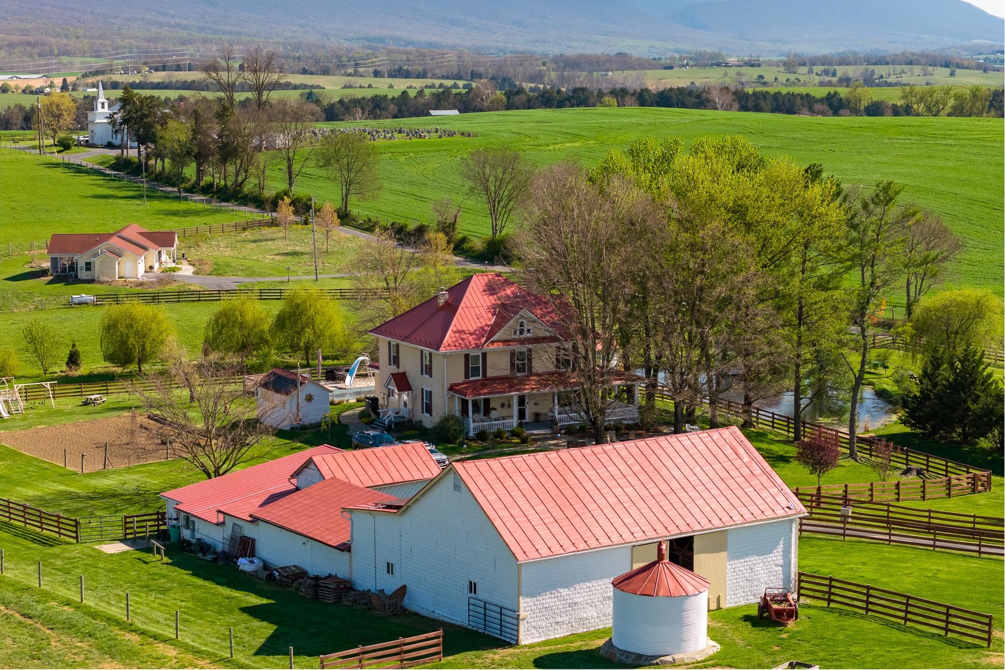 235 FAIRVIEW CHURCH RD, TIMBERVILLE, Virginia 22853, 3 Bedrooms Bedrooms, ,2 BathroomsBathrooms,Residential,Barrington Farm,235 FAIRVIEW CHURCH RD,675689 MLS # 675689