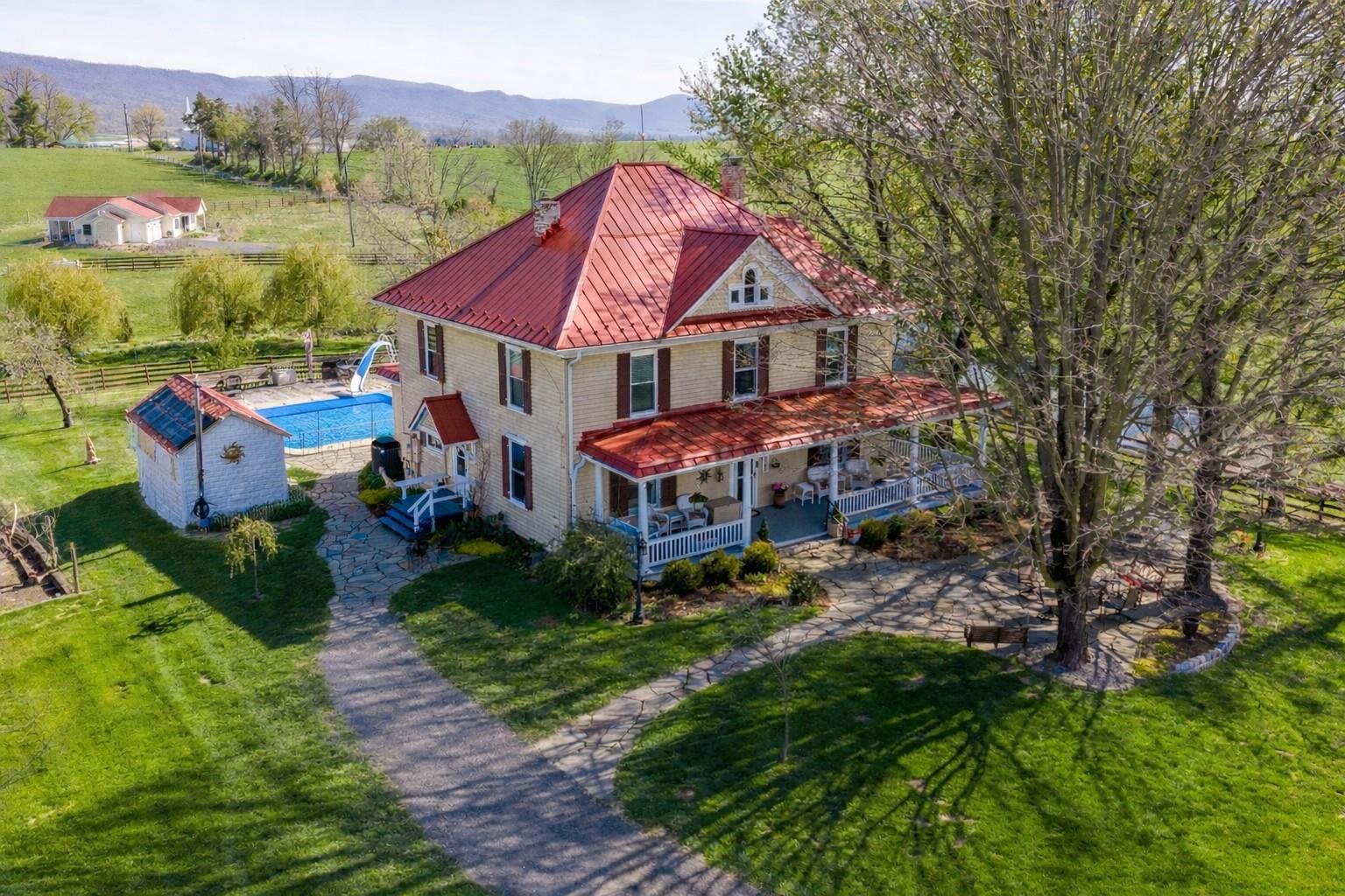 235 FAIRVIEW CHURCH RD, TIMBERVILLE, Virginia 22853, 3 Bedrooms Bedrooms, ,2 BathroomsBathrooms,Residential,Barrington Farm,235 FAIRVIEW CHURCH RD,675689 MLS # 675689