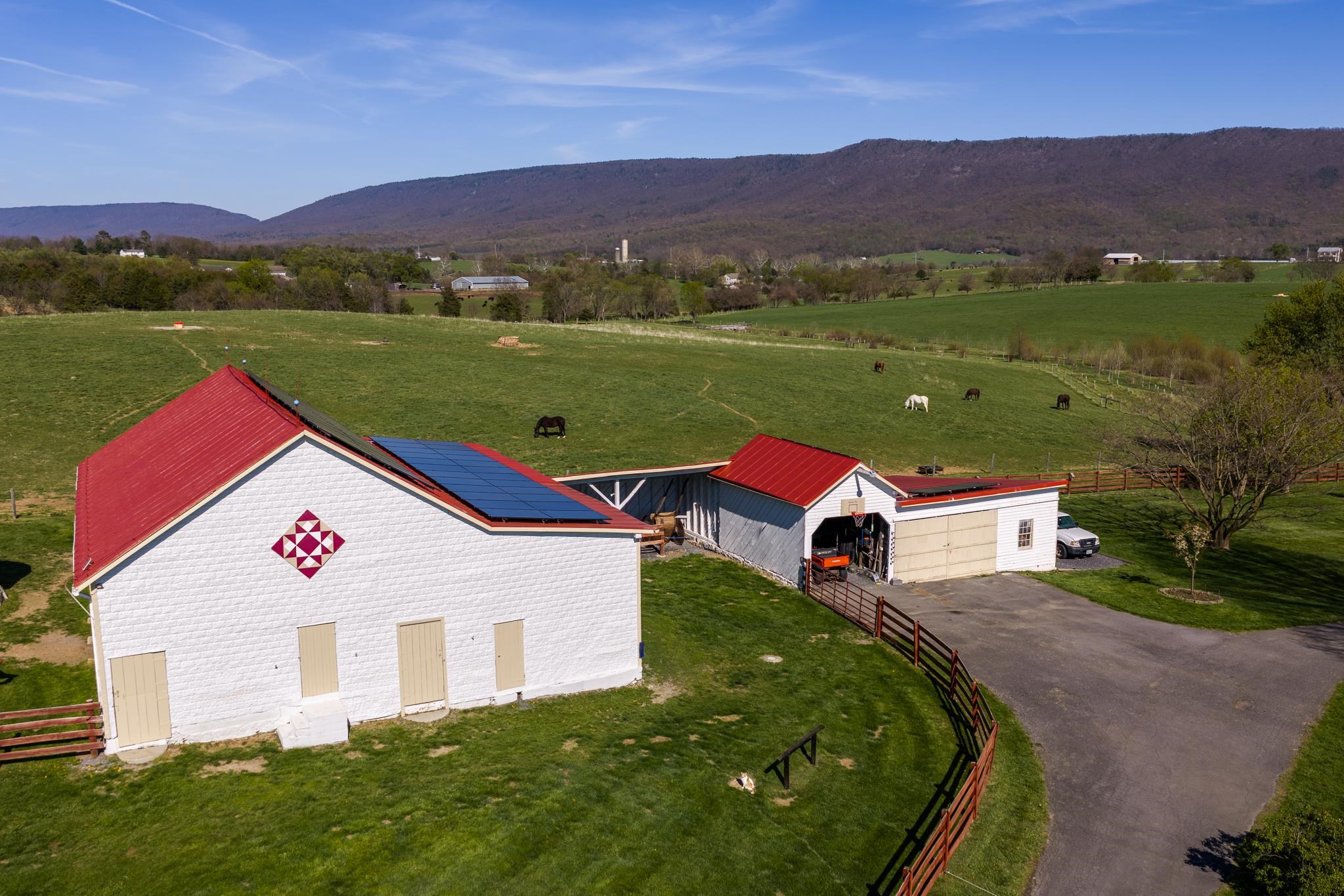 235 FAIRVIEW CHURCH RD, TIMBERVILLE, Virginia 22853, 3 Bedrooms Bedrooms, ,2 BathroomsBathrooms,Residential,Barrington Farm,235 FAIRVIEW CHURCH RD,675689 MLS # 675689