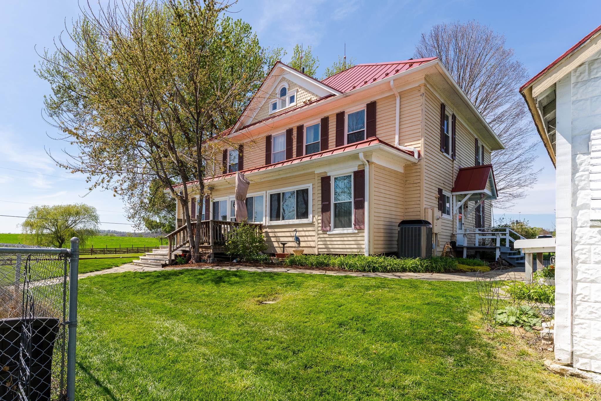 235 FAIRVIEW CHURCH RD, TIMBERVILLE, Virginia 22853, 3 Bedrooms Bedrooms, ,2 BathroomsBathrooms,Residential,Barrington Farm,235 FAIRVIEW CHURCH RD,675689 MLS # 675689