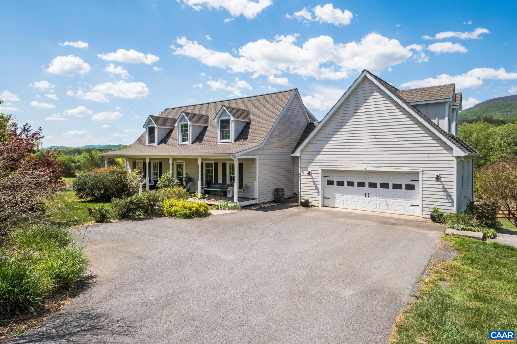 164 SUNNYSIDE LN, AFTON, Virginia 22920, 4 Bedrooms Bedrooms, ,3 BathroomsBathrooms,Residential,164 SUNNYSIDE LN,676042 MLS # 676042