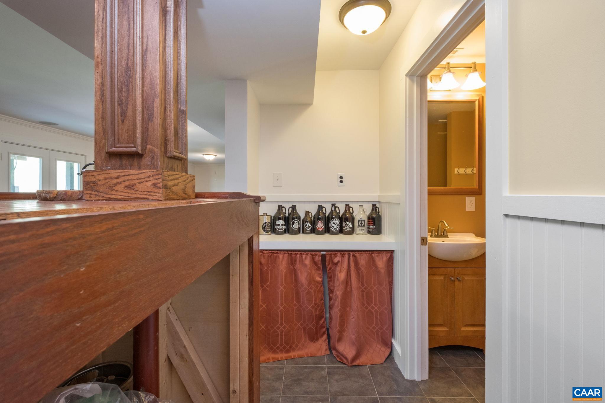 164 SUNNYSIDE LN, AFTON, Virginia 22920, 4 Bedrooms Bedrooms, ,3 BathroomsBathrooms,Residential,164 SUNNYSIDE LN,676042 MLS # 676042