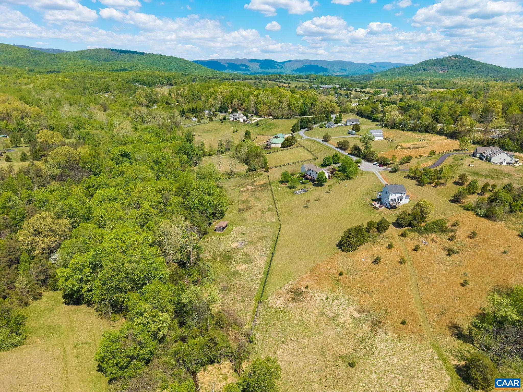 164 SUNNYSIDE LN, AFTON, Virginia 22920, 4 Bedrooms Bedrooms, ,3 BathroomsBathrooms,Residential,164 SUNNYSIDE LN,676042 MLS # 676042