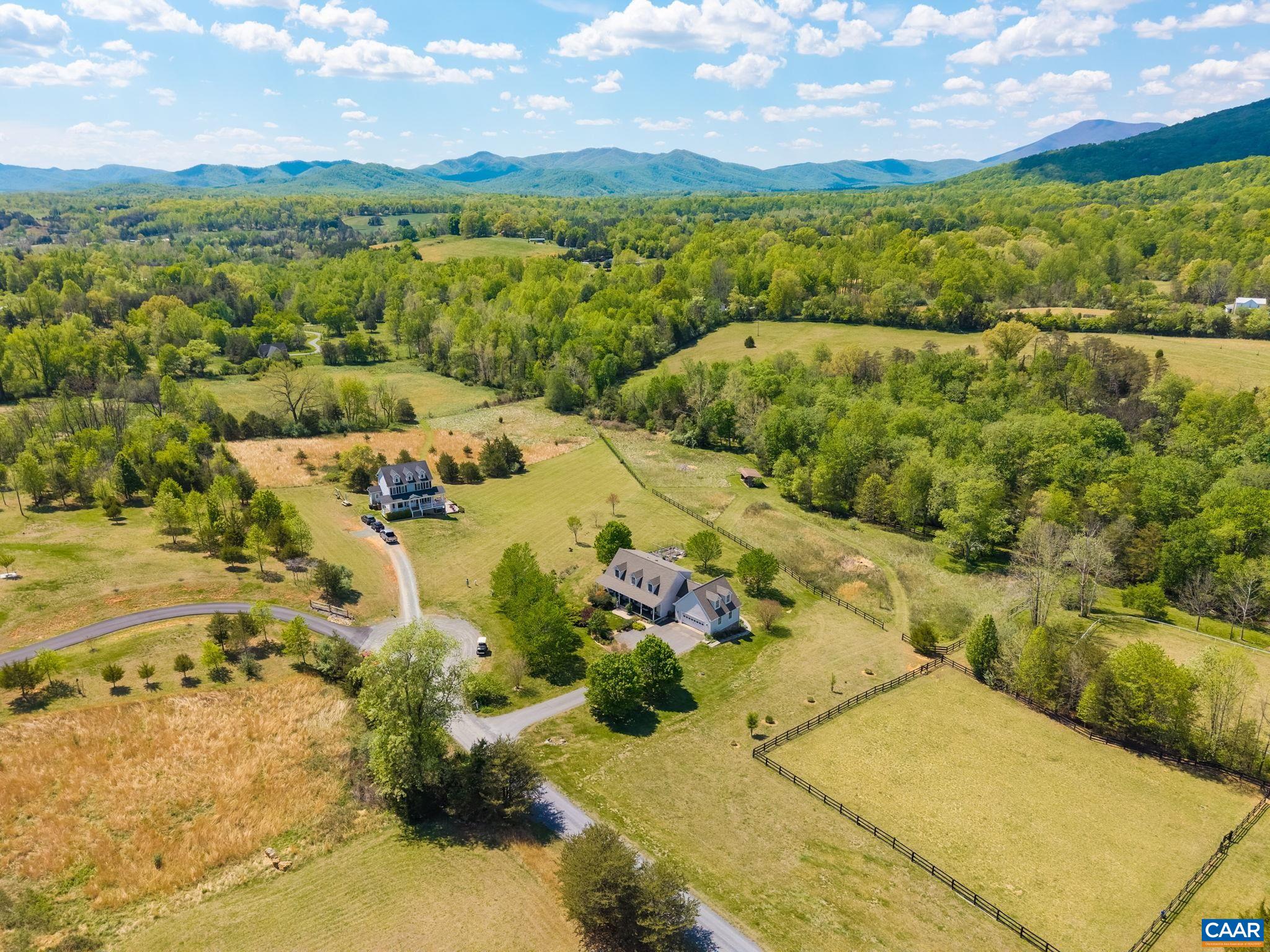 164 SUNNYSIDE LN, AFTON, Virginia 22920, 4 Bedrooms Bedrooms, ,3 BathroomsBathrooms,Residential,164 SUNNYSIDE LN,676042 MLS # 676042