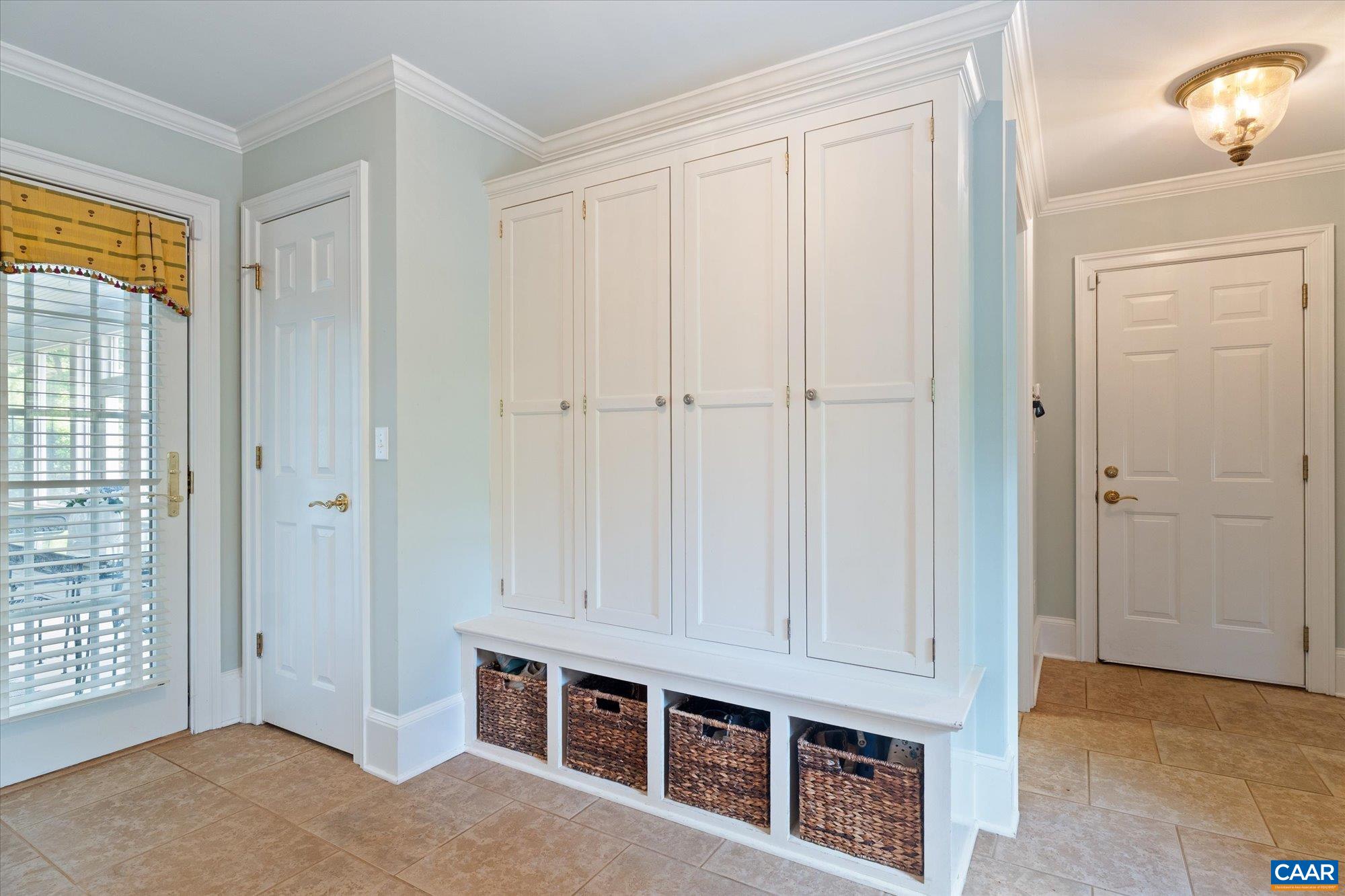 515 ROCKS FARM DR, CHARLOTTESVILLE, Virginia 22903, 5 Bedrooms Bedrooms, ,4 BathroomsBathrooms,Residential,515 ROCKS FARM DR,676101 MLS # 676101