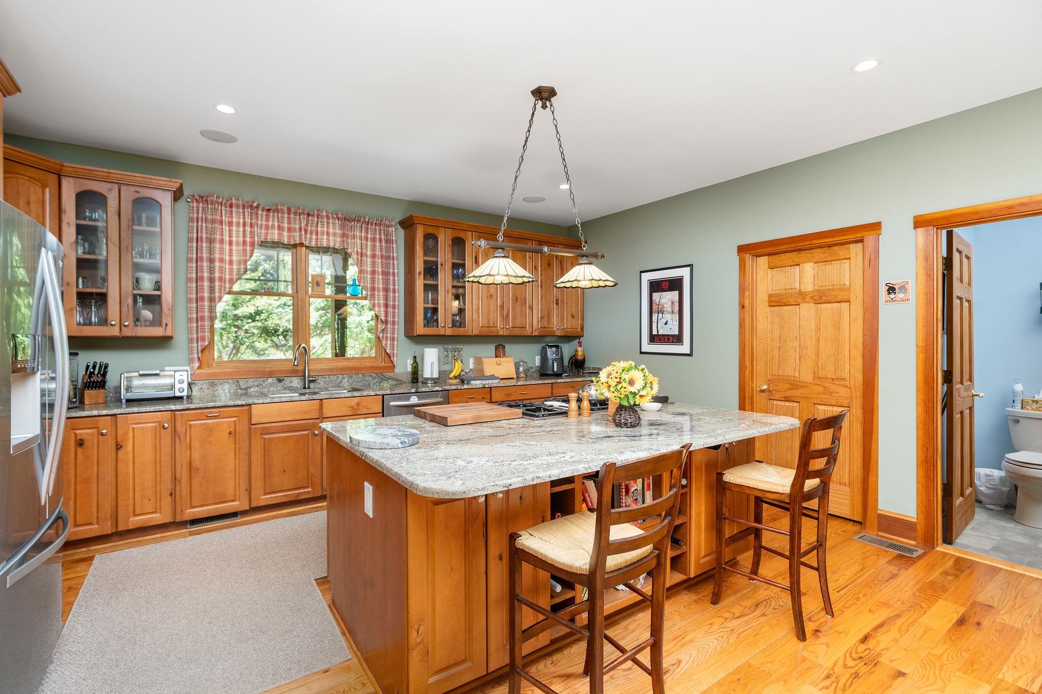 150 FAIRFIELD ESTATES DR, RAPHINE, Virginia 24472, 4 Bedrooms Bedrooms, ,3 BathroomsBathrooms,Residential,Cracker Barrell House!,150 FAIRFIELD ESTATES DR,676105 MLS # 676105