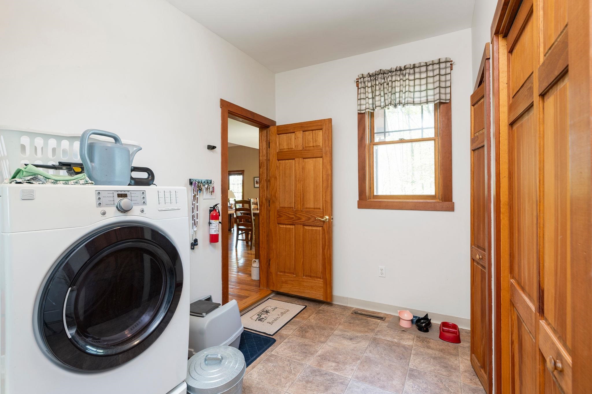 150 FAIRFIELD ESTATES DR, RAPHINE, Virginia 24472, 4 Bedrooms Bedrooms, ,3 BathroomsBathrooms,Residential,Cracker Barrell House!,150 FAIRFIELD ESTATES DR,676105 MLS # 676105