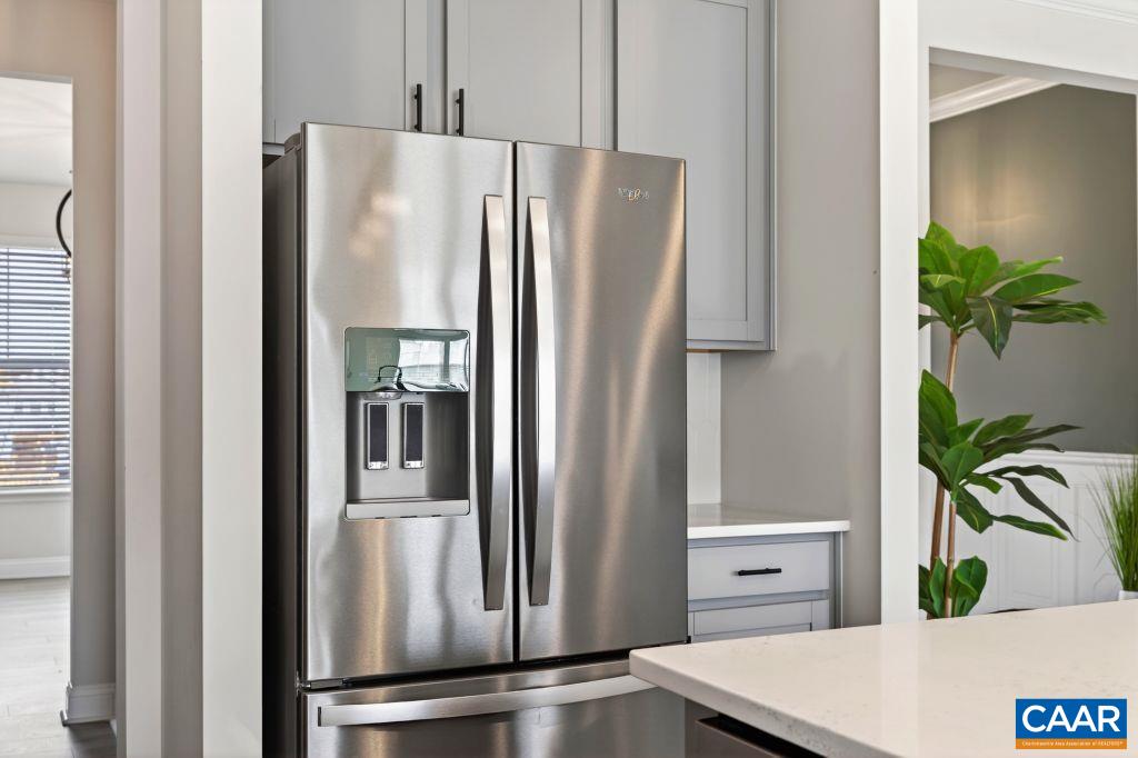 20 AVONWOODS CT, STAUNTON, Virginia 24401, 4 Bedrooms Bedrooms, ,3 BathroomsBathrooms,Residential,20 AVONWOODS CT,676107 MLS # 676107