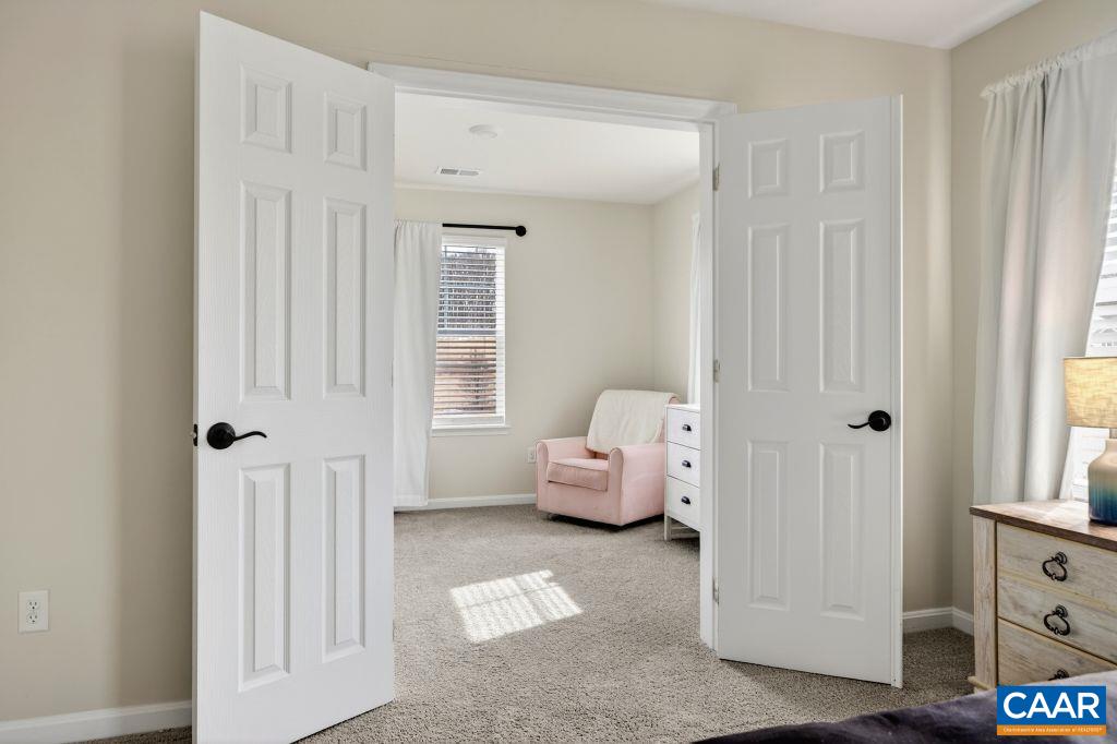 20 AVONWOODS CT, STAUNTON, Virginia 24401, 4 Bedrooms Bedrooms, ,3 BathroomsBathrooms,Residential,20 AVONWOODS CT,676107 MLS # 676107