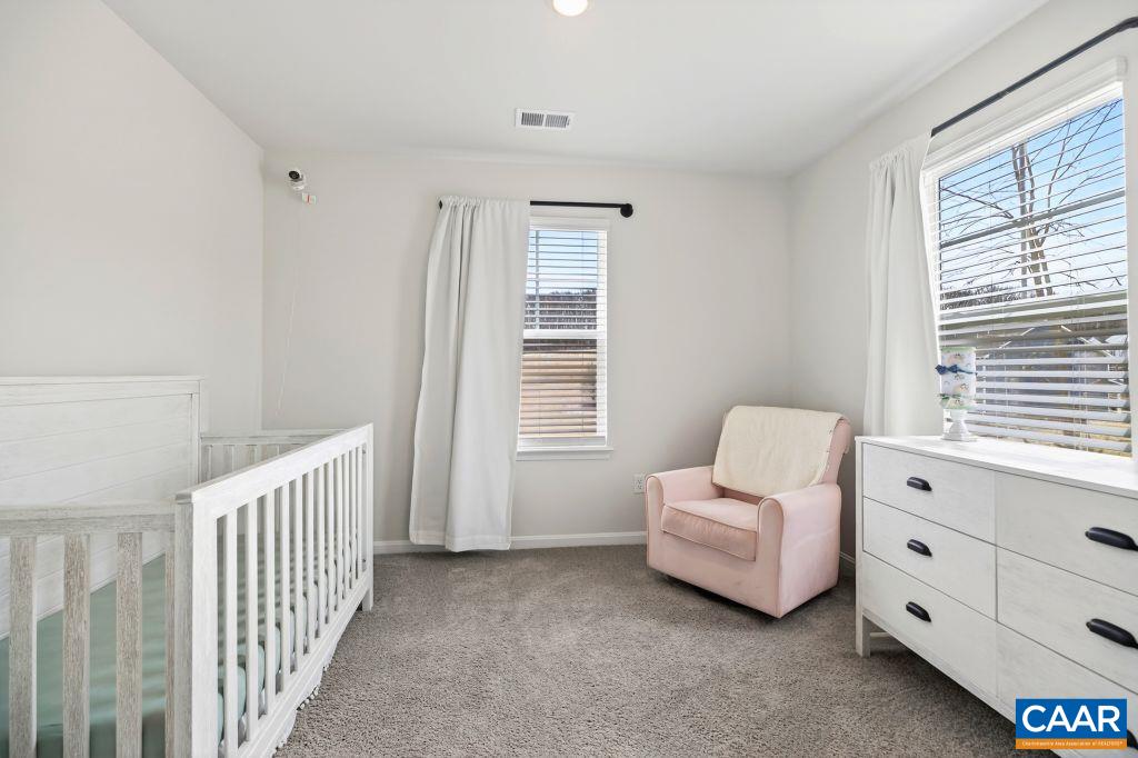 20 AVONWOODS CT, STAUNTON, Virginia 24401, 4 Bedrooms Bedrooms, ,3 BathroomsBathrooms,Residential,20 AVONWOODS CT,676107 MLS # 676107