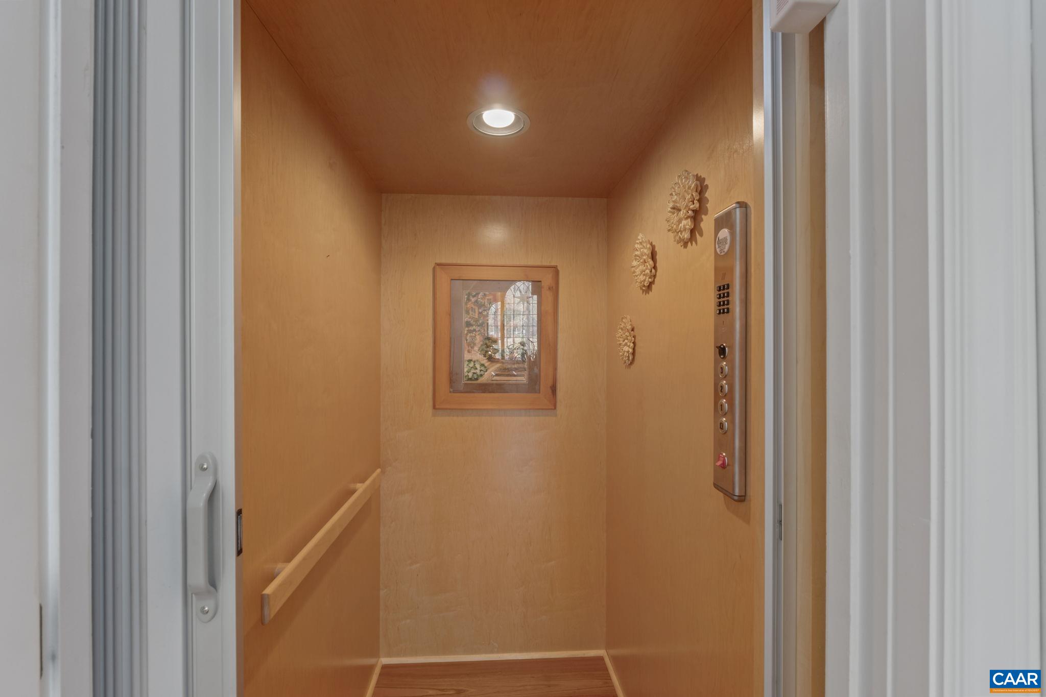 7 BOLLING CIR, PALMYRA, Virginia 22963, 5 Bedrooms Bedrooms, ,4 BathroomsBathrooms,Residential,7 BOLLING CIR,676110 MLS # 676110