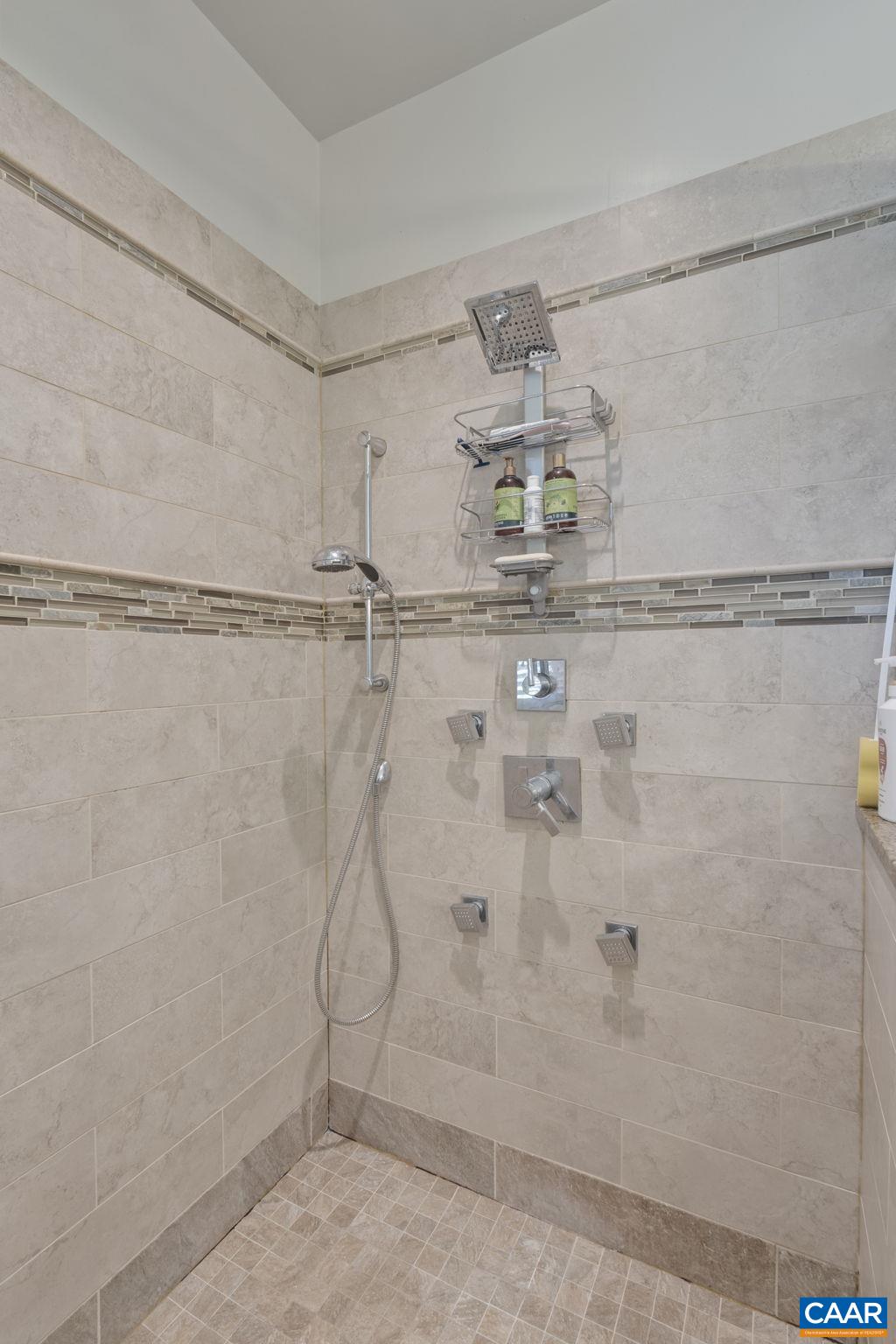 7 BOLLING CIR, PALMYRA, Virginia 22963, 5 Bedrooms Bedrooms, ,4 BathroomsBathrooms,Residential,7 BOLLING CIR,676110 MLS # 676110