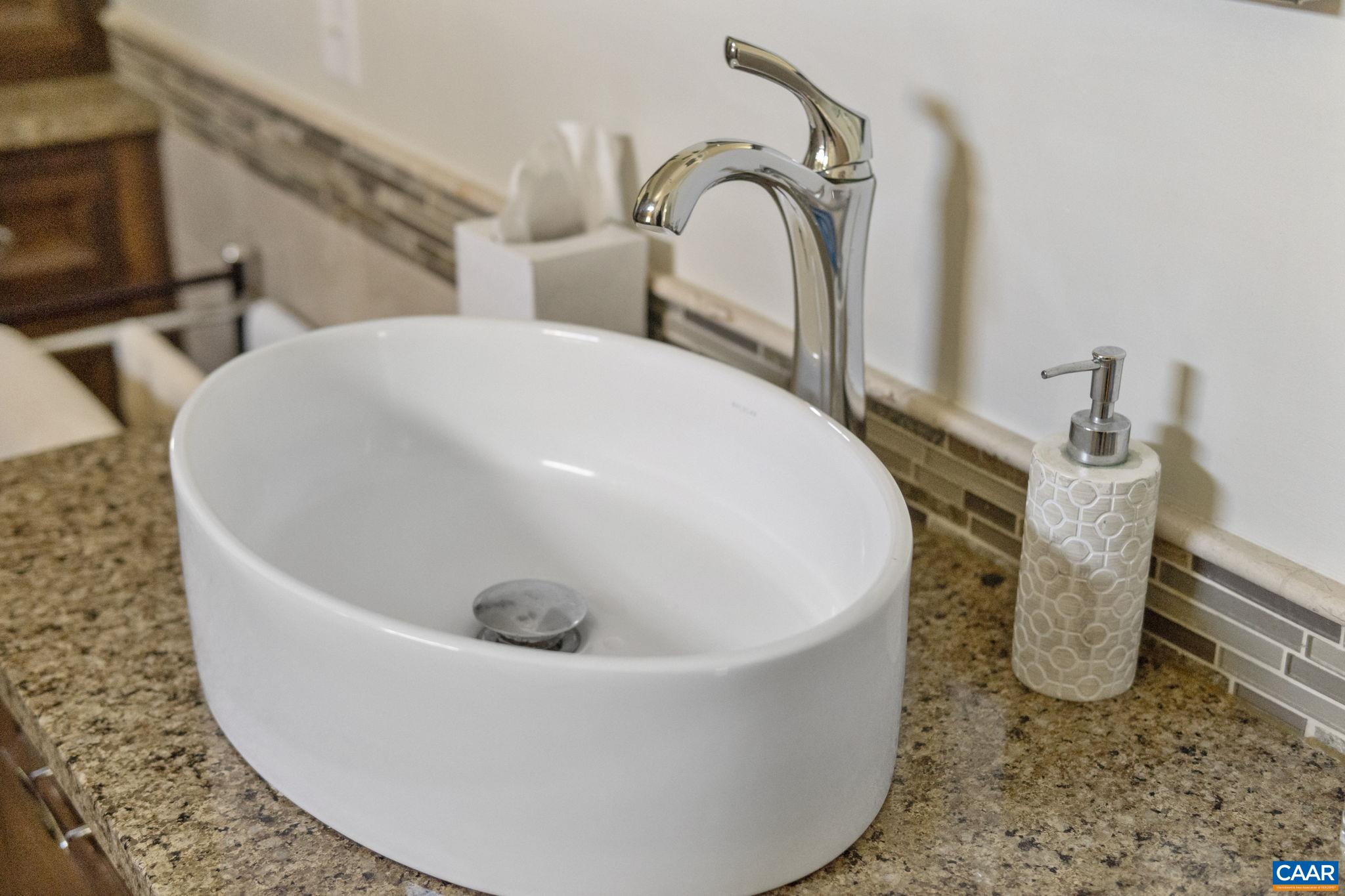 7 BOLLING CIR, PALMYRA, Virginia 22963, 5 Bedrooms Bedrooms, ,4 BathroomsBathrooms,Residential,7 BOLLING CIR,676110 MLS # 676110