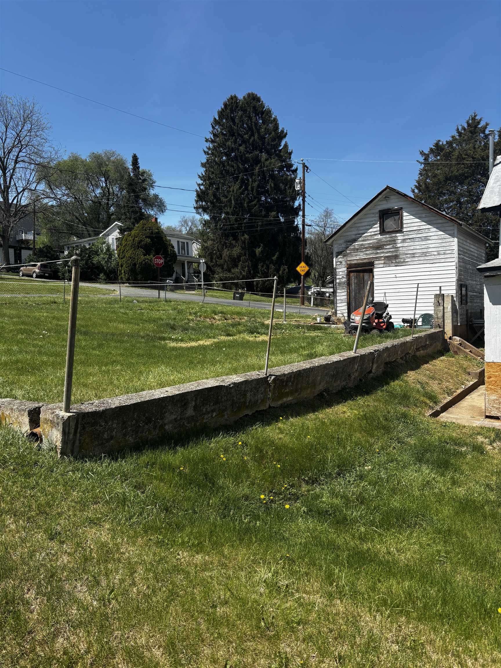 502 TANNEHILL ST, STAUNTON, Virginia 24401, 3 Bedrooms Bedrooms, ,1 BathroomBathrooms,Residential,502 TANNEHILL ST,676111 MLS # 676111