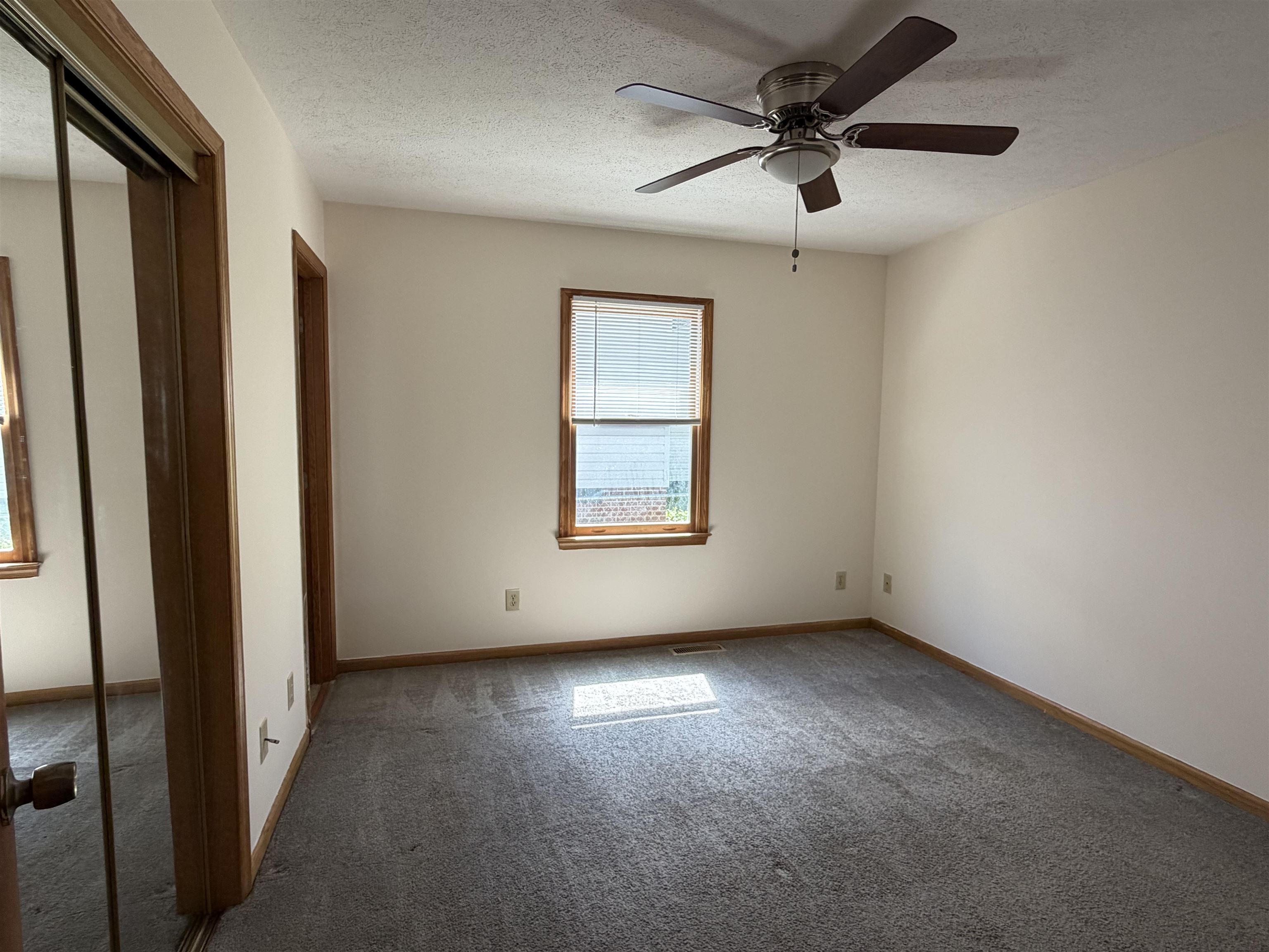 636 A ST, STAUNTON, Virginia 24401, 3 Bedrooms Bedrooms, ,2 BathroomsBathrooms,Residential,636 A ST,676113 MLS # 676113