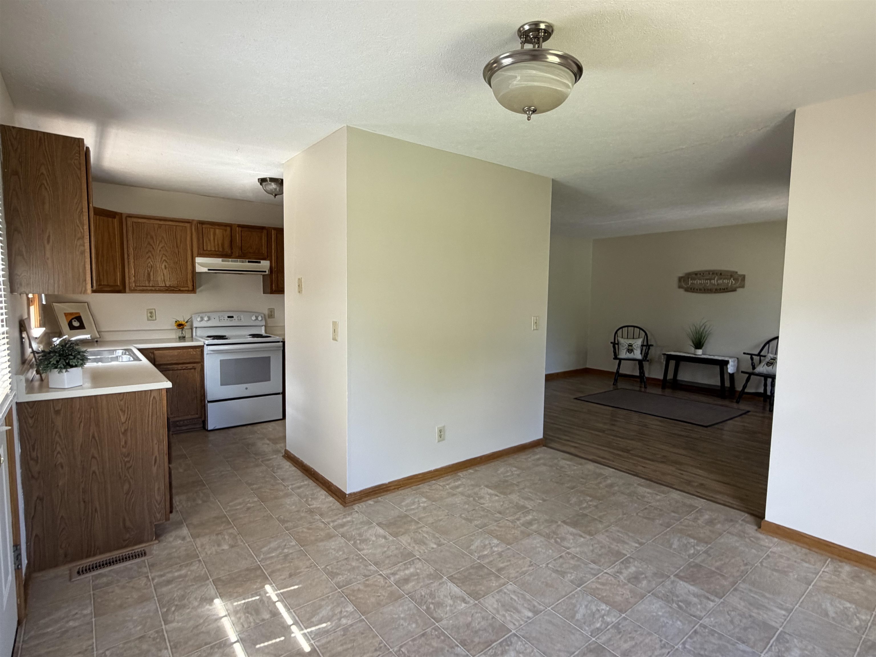 636 A ST, STAUNTON, Virginia 24401, 3 Bedrooms Bedrooms, ,2 BathroomsBathrooms,Residential,636 A ST,676113 MLS # 676113