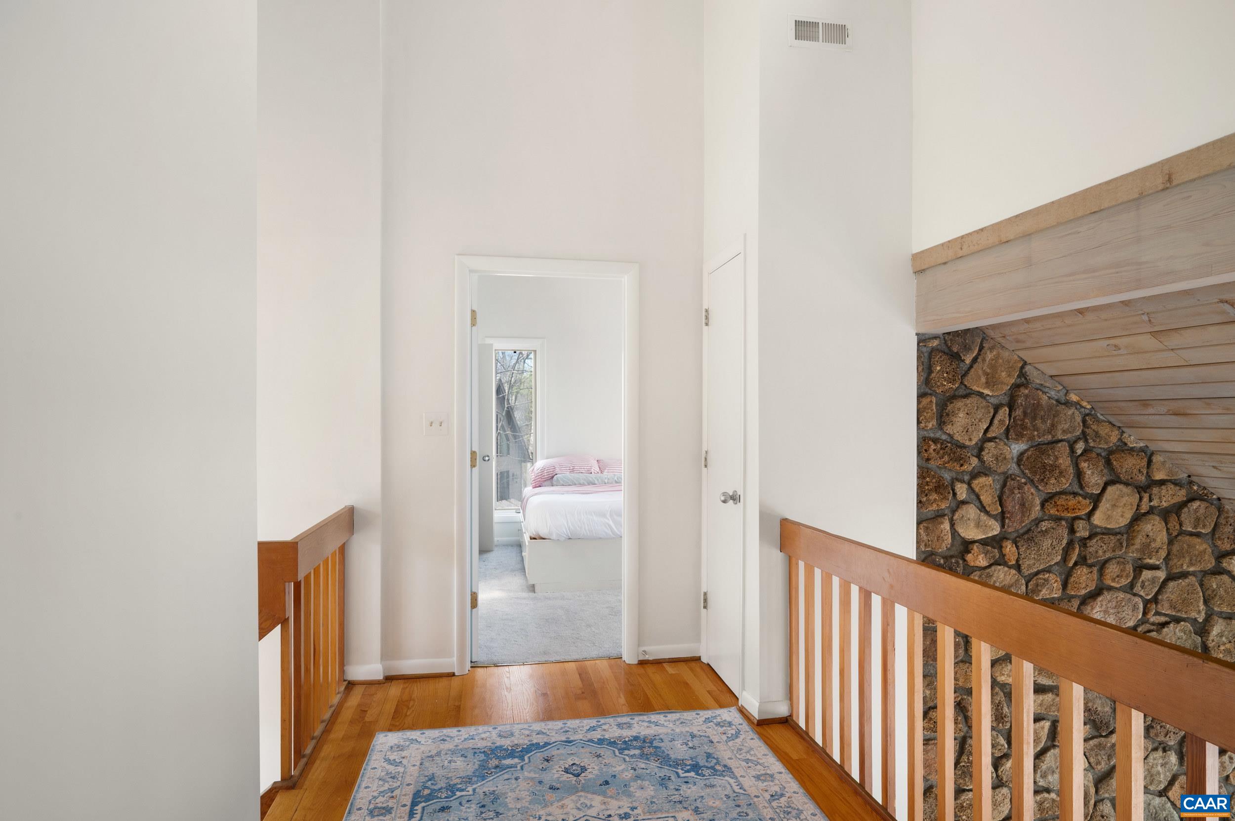 44 EAST CATOCTIN DR, WINTERGREEN RESORT, Virginia 22967, 4 Bedrooms Bedrooms, ,4 BathroomsBathrooms,Residential,11E-C-5,44 EAST CATOCTIN DR,676114 MLS # 676114