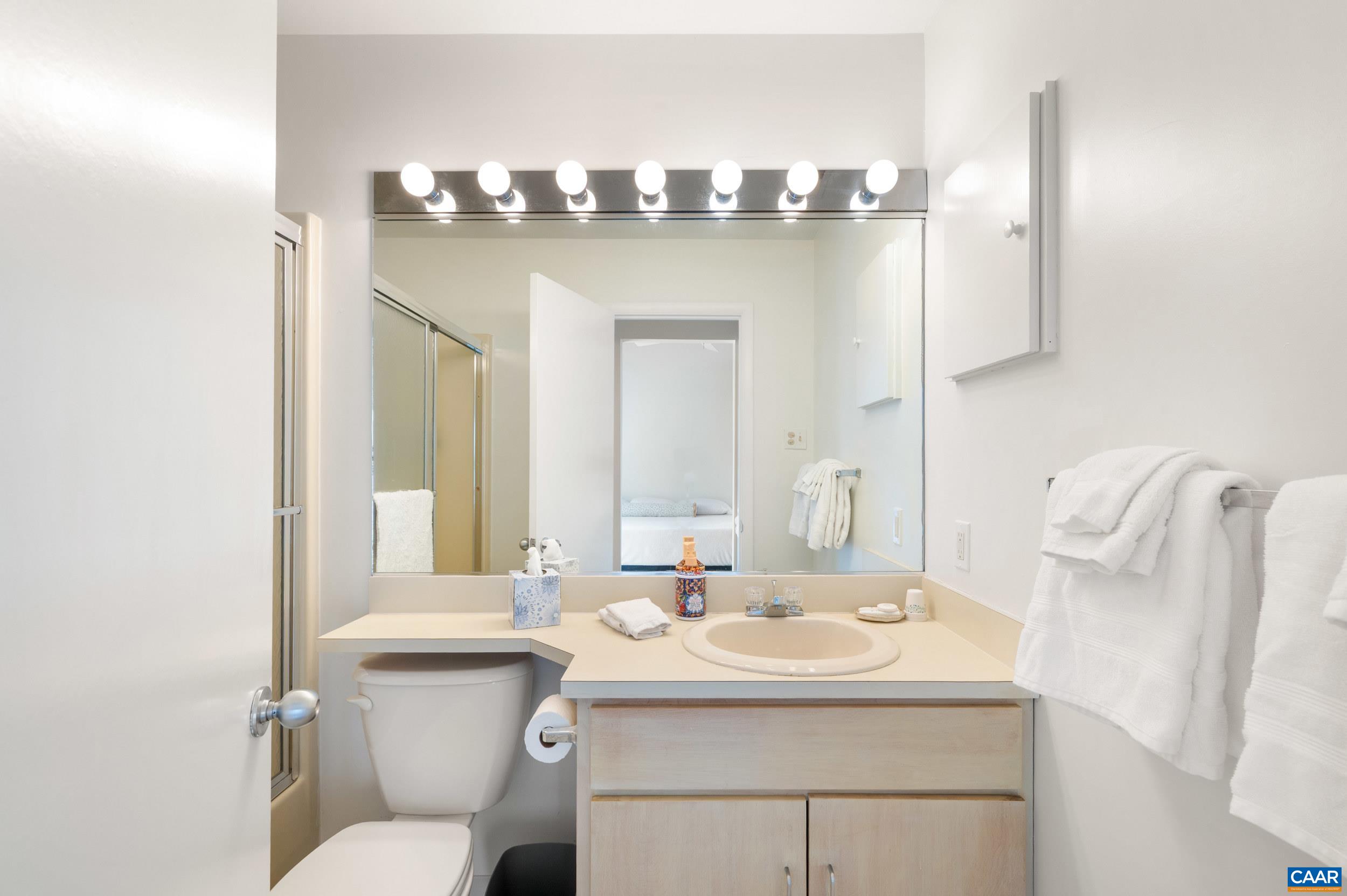 44 EAST CATOCTIN DR, WINTERGREEN RESORT, Virginia 22967, 4 Bedrooms Bedrooms, ,4 BathroomsBathrooms,Residential,11E-C-5,44 EAST CATOCTIN DR,676114 MLS # 676114