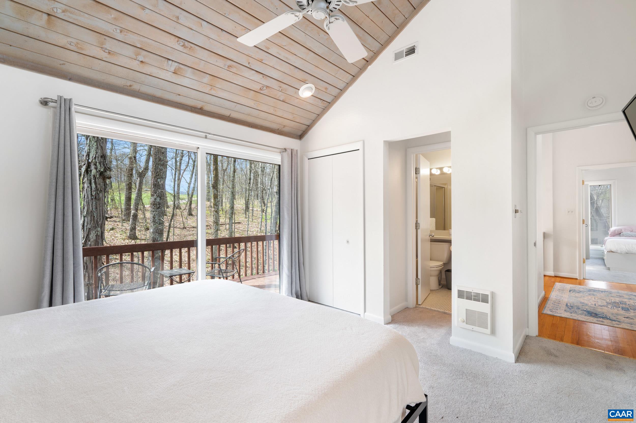 44 EAST CATOCTIN DR, WINTERGREEN RESORT, Virginia 22967, 4 Bedrooms Bedrooms, ,4 BathroomsBathrooms,Residential,11E-C-5,44 EAST CATOCTIN DR,676114 MLS # 676114