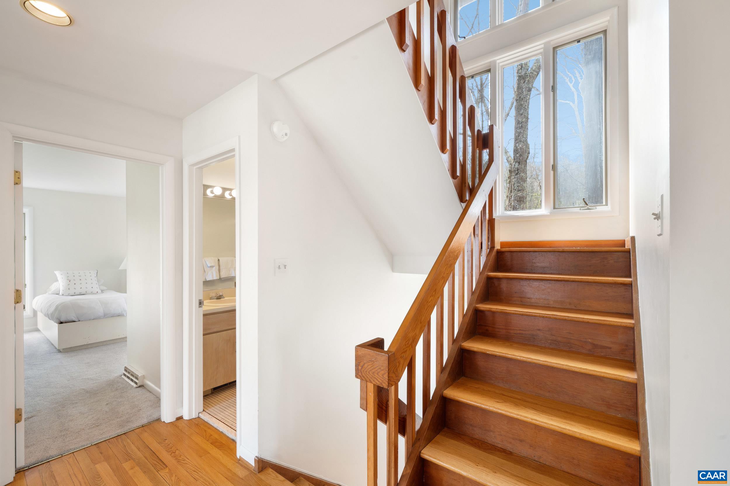 44 EAST CATOCTIN DR, WINTERGREEN RESORT, Virginia 22967, 4 Bedrooms Bedrooms, ,4 BathroomsBathrooms,Residential,11E-C-5,44 EAST CATOCTIN DR,676114 MLS # 676114