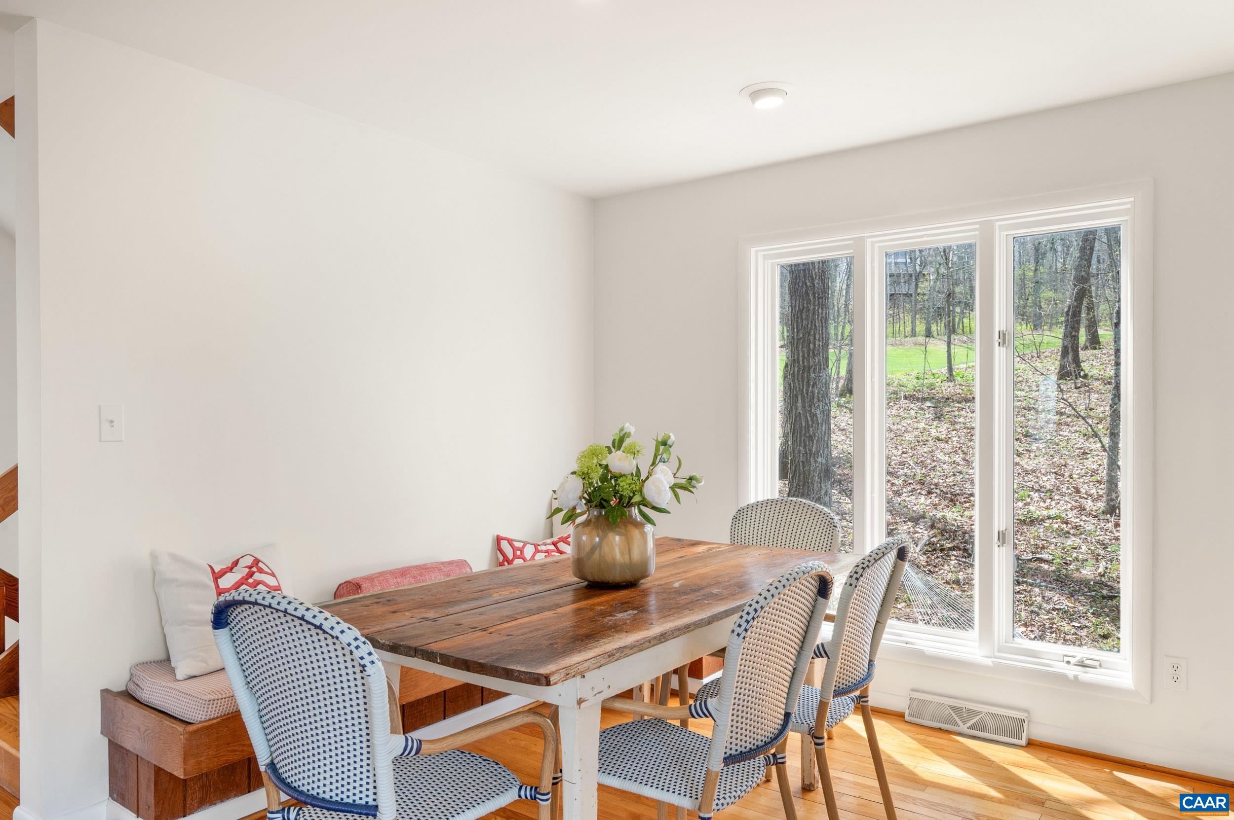 44 EAST CATOCTIN DR, WINTERGREEN RESORT, Virginia 22967, 4 Bedrooms Bedrooms, ,4 BathroomsBathrooms,Residential,11E-C-5,44 EAST CATOCTIN DR,676114 MLS # 676114