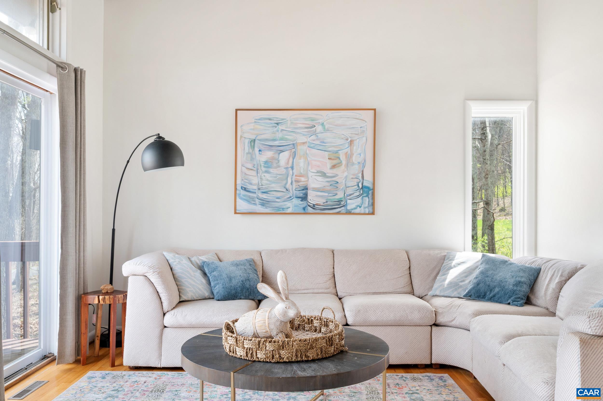 44 EAST CATOCTIN DR, WINTERGREEN RESORT, Virginia 22967, 4 Bedrooms Bedrooms, ,4 BathroomsBathrooms,Residential,11E-C-5,44 EAST CATOCTIN DR,676114 MLS # 676114