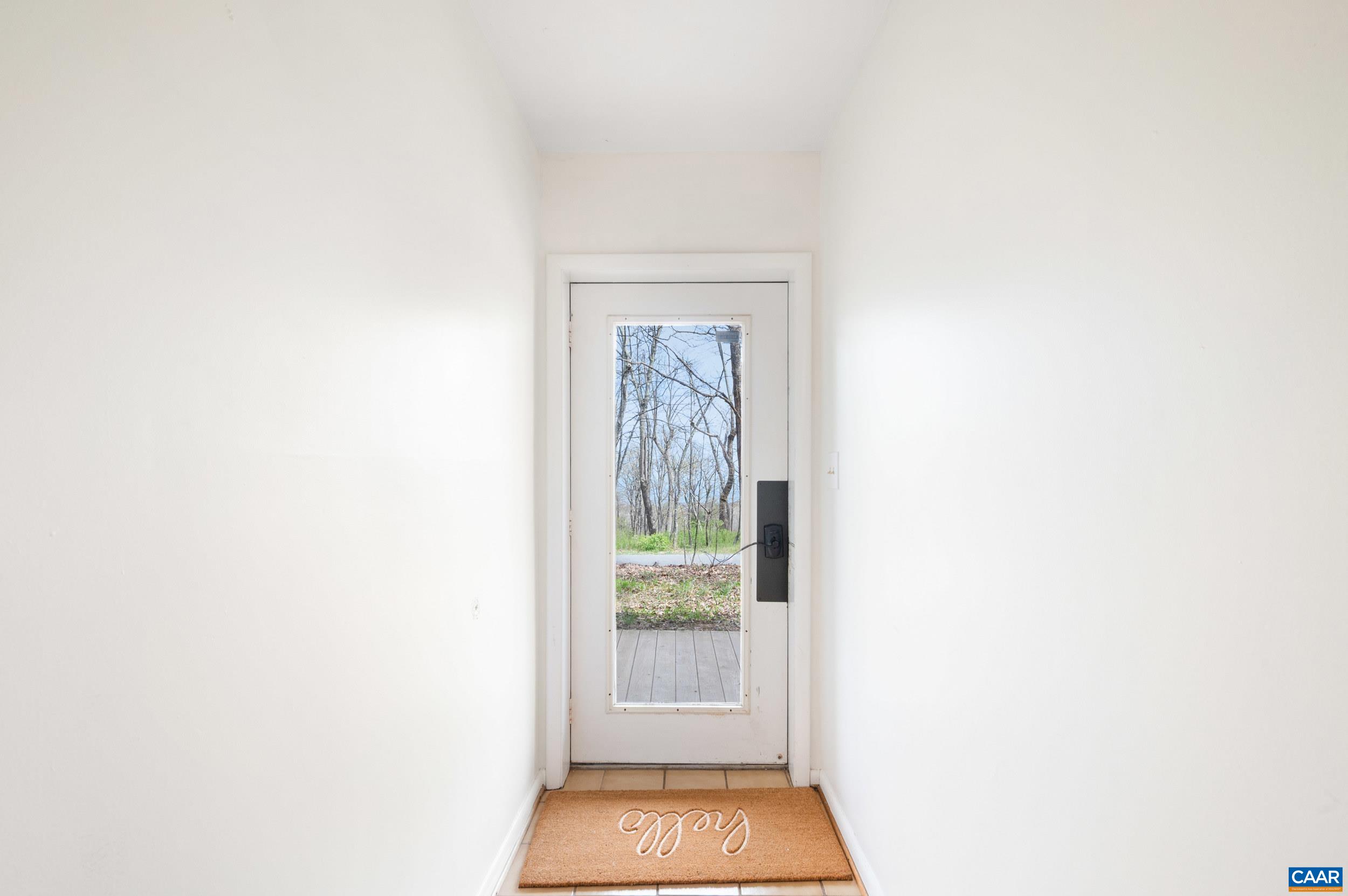 44 EAST CATOCTIN DR, WINTERGREEN RESORT, Virginia 22967, 4 Bedrooms Bedrooms, ,4 BathroomsBathrooms,Residential,11E-C-5,44 EAST CATOCTIN DR,676114 MLS # 676114