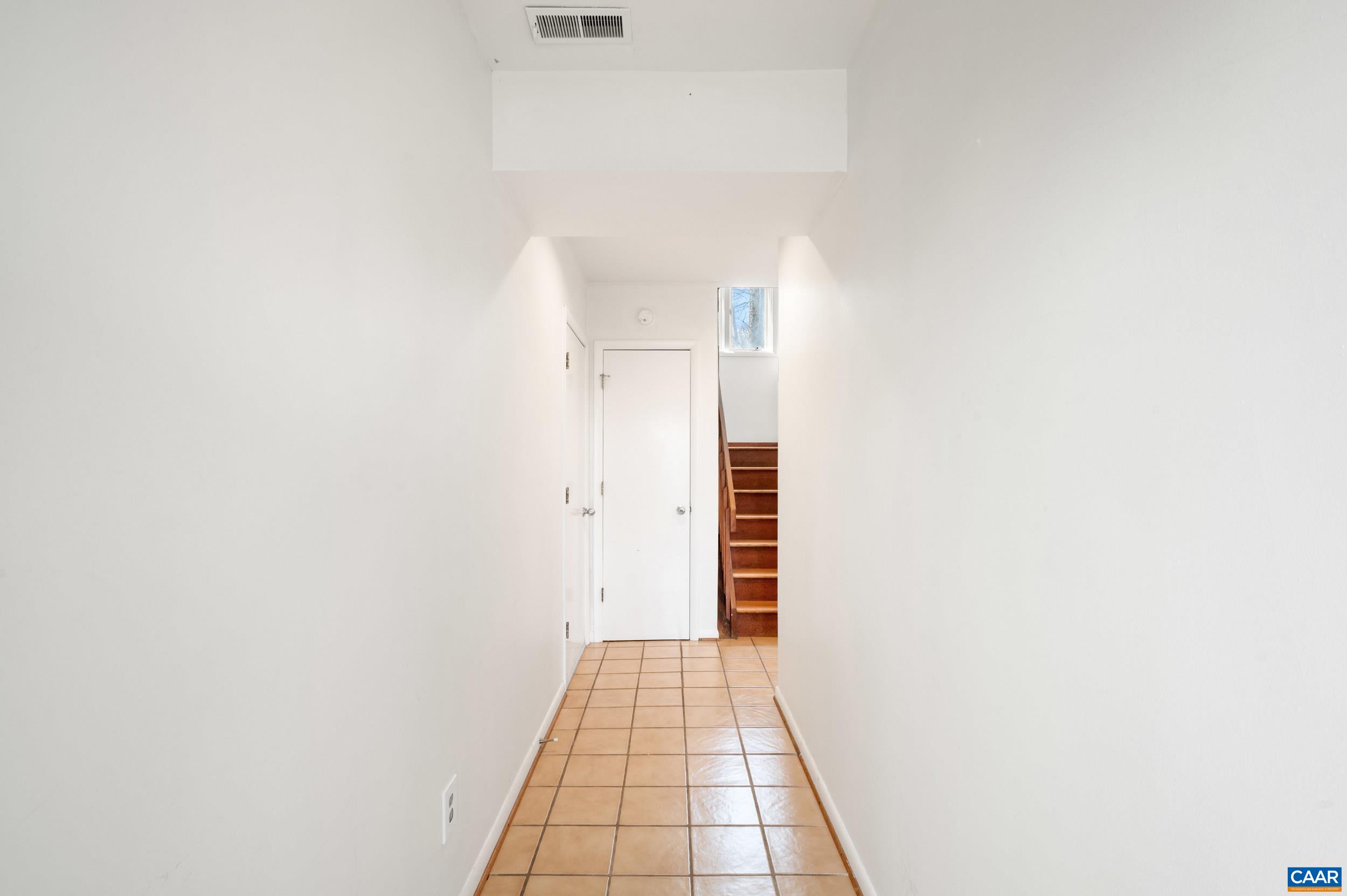 44 EAST CATOCTIN DR, WINTERGREEN RESORT, Virginia 22967, 4 Bedrooms Bedrooms, ,4 BathroomsBathrooms,Residential,11E-C-5,44 EAST CATOCTIN DR,676114 MLS # 676114