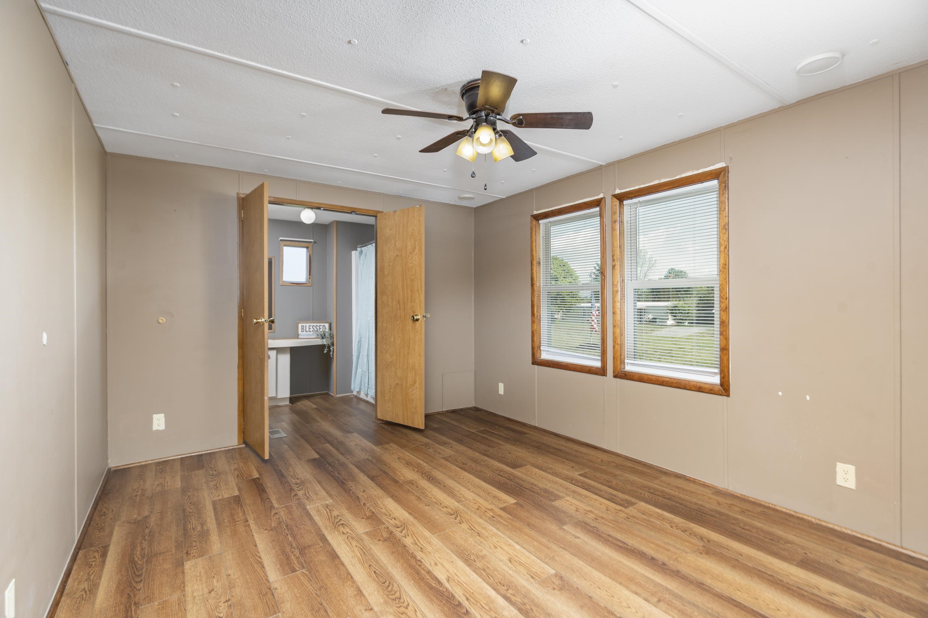 101 THOROFARE RD, WAYNESBORO, Virginia 22980, 3 Bedrooms Bedrooms, ,2 BathroomsBathrooms,Residential,101 THOROFARE RD,676122 MLS # 676122