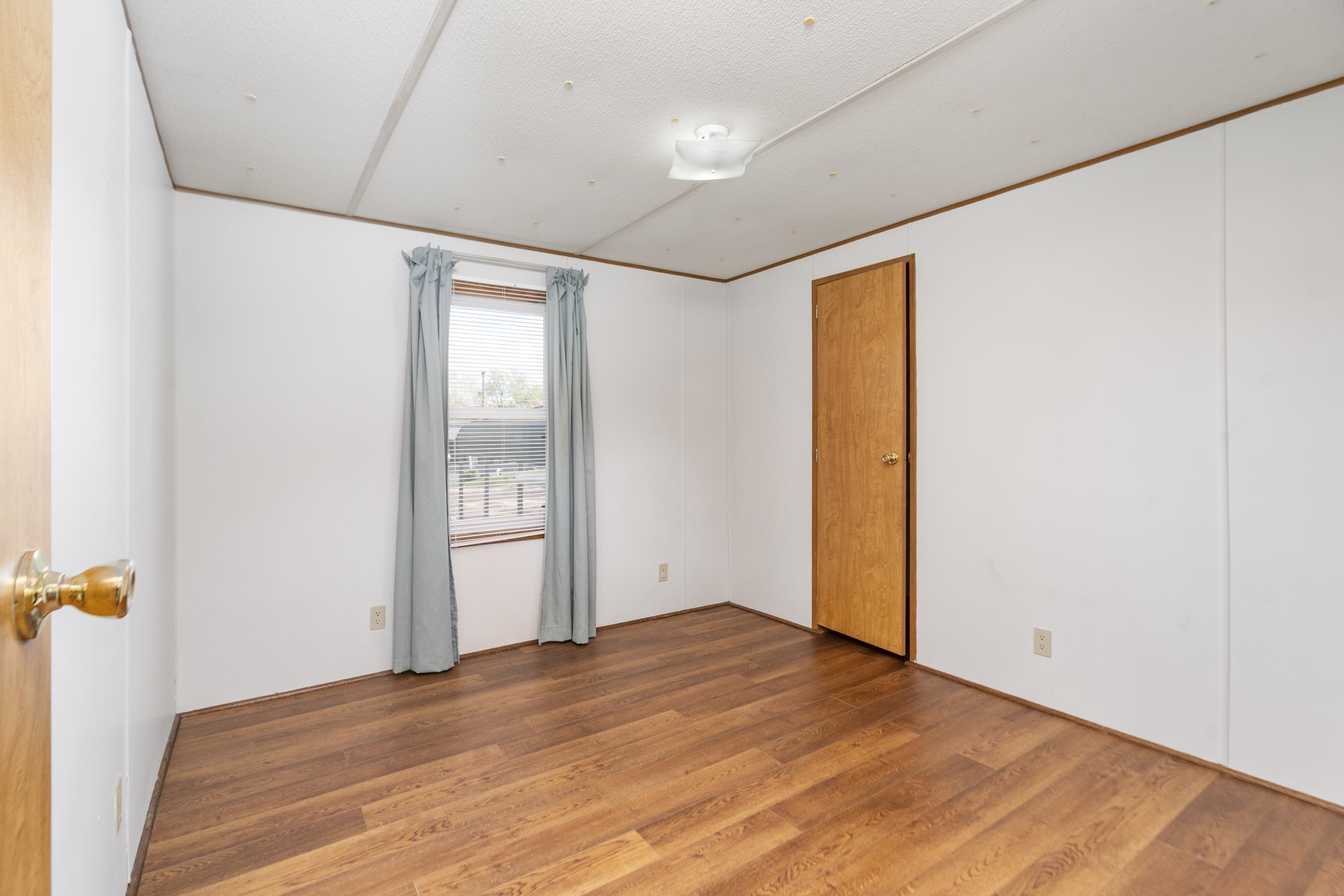 101 THOROFARE RD, WAYNESBORO, Virginia 22980, 3 Bedrooms Bedrooms, ,2 BathroomsBathrooms,Residential,101 THOROFARE RD,676122 MLS # 676122