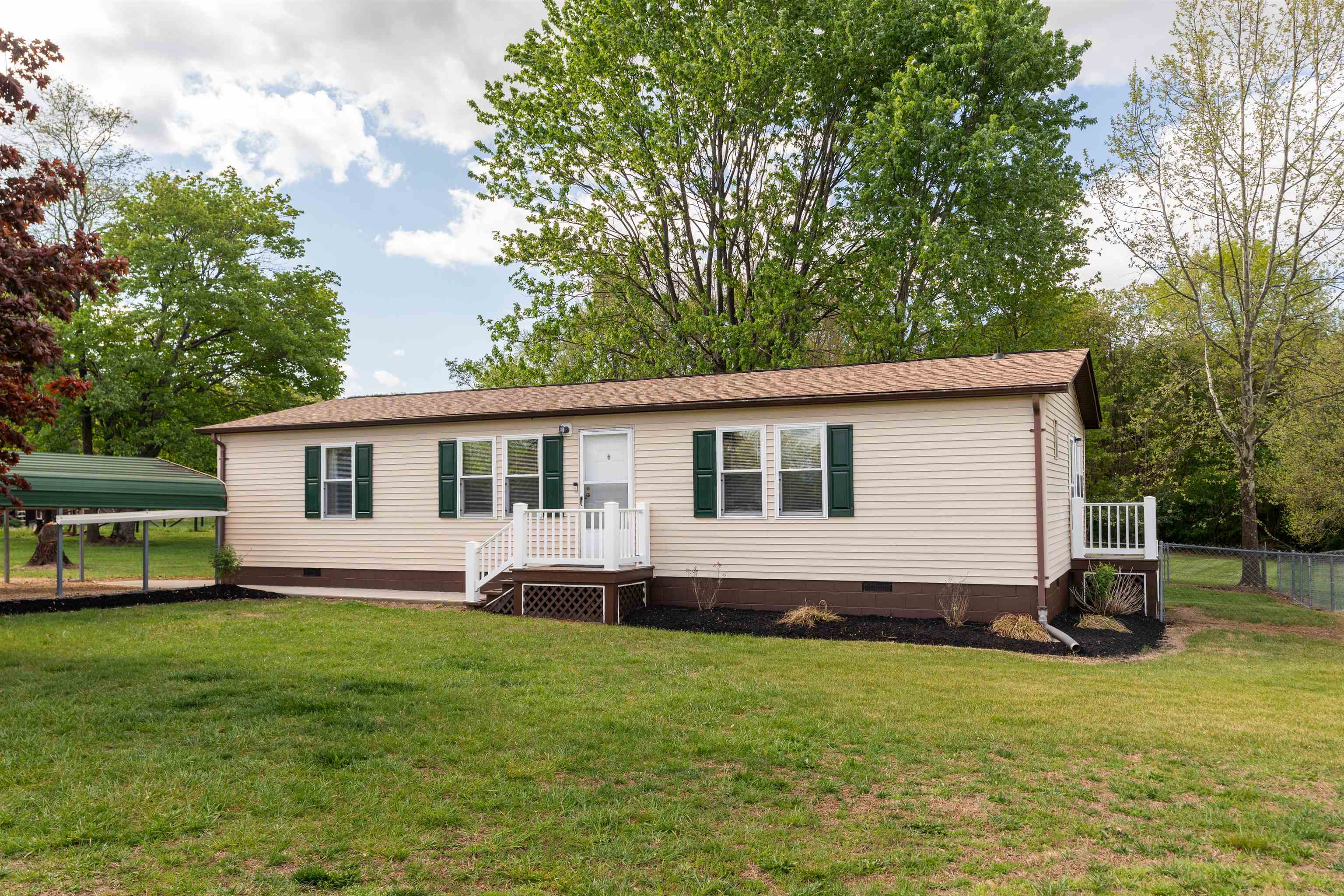 101 THOROFARE RD, WAYNESBORO, Virginia 22980, 3 Bedrooms Bedrooms, ,2 BathroomsBathrooms,Residential,101 THOROFARE RD,676122 MLS # 676122