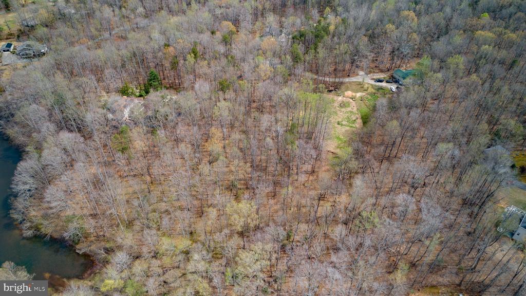 7531 SCOTTS FARM RD, SPOTSYLVANIA, Virginia 22553, ,Land,7531 SCOTTS FARM RD,VASP2040588 MLS # VASP2040588