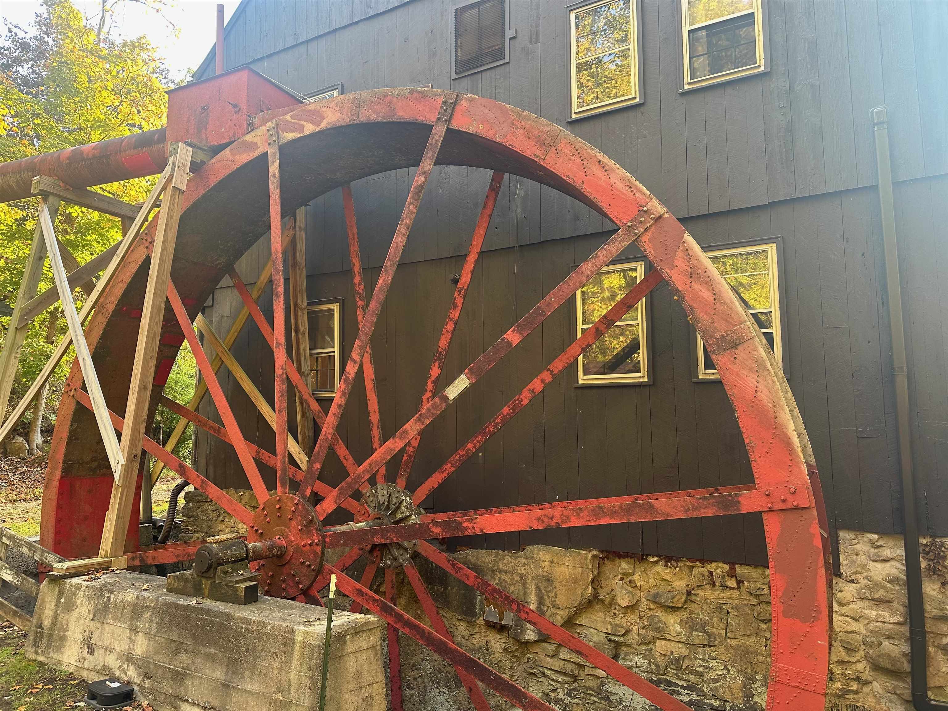 352 TYE RIVER TPKE, VESUVIUS, Virginia 24483, ,Commercial,352 TYE RIVER TPKE,676134 MLS # 676134