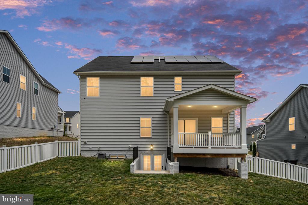 9104 MAPLE RUN DR, FREDERICKSBURG, Virginia 22407, 5 Bedrooms Bedrooms, ,4 BathroomsBathrooms,Residential,9104 MAPLE RUN DR,VASP2040660 MLS # VASP2040660