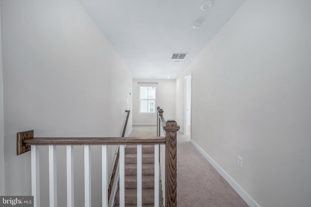 9104 MAPLE RUN DR, FREDERICKSBURG, Virginia 22407, 5 Bedrooms Bedrooms, ,4 BathroomsBathrooms,Residential,9104 MAPLE RUN DR,VASP2040660 MLS # VASP2040660